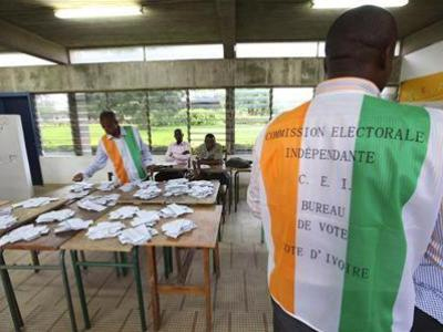 Αποσύρεται το προσωπικό του ΟΗΕ από την Ακτή Ελεφαντοστού